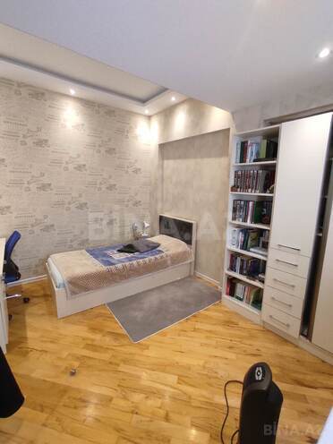 Продаётся 5-комн. новостройка 212 м², м. Кара Караев, photo 6 from 27