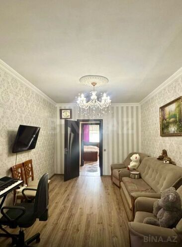 Продаётся 2-комн. вторичка 70 м², м. Низами, photo 5 from 15