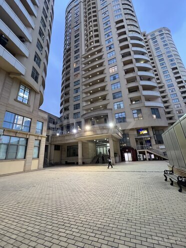 Satılır 4 otaqlı yeni tikili 214 m², Nizami m., photo 17 from 22