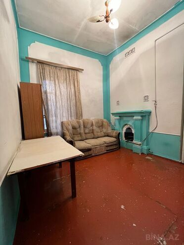 Продаётся 2-комн. вторичка 42 м², м. Ичеришехер, photo 3 from 10