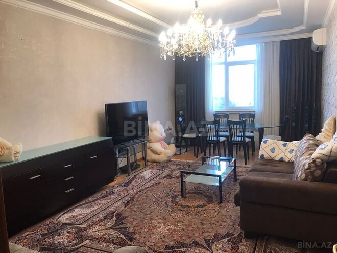 Сдаётся 3-комн. новостройка 135 м², м. Низами, photo 6 from 21