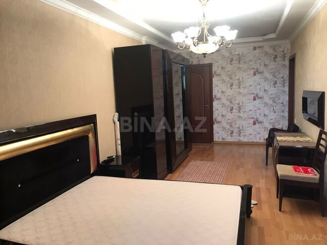 Сдаётся 3-комн. новостройка 135 м², м. Низами, photo 11 from 21