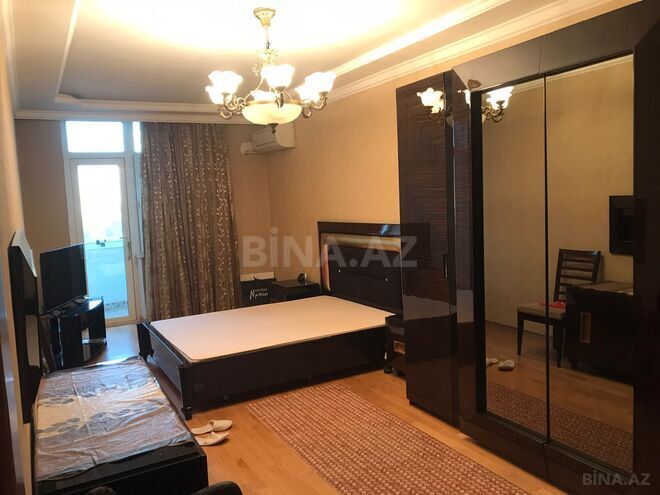 Сдаётся 3-комн. новостройка 135 м², м. Низами, photo 10 from 21