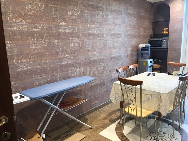 Сдаётся 3-комн. новостройка 135 м², м. Низами, photo 15 from 21