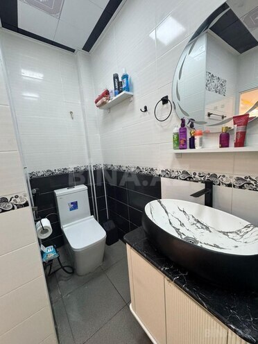 Продаётся 4-комн. вторичка 70 м², м. Азадлыг проспекти, photo 19 from 21