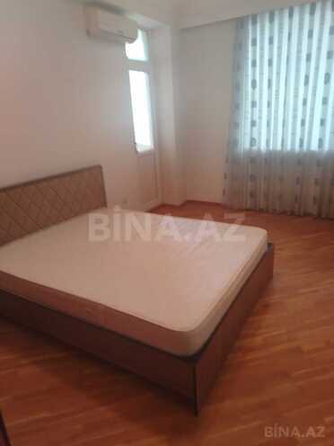 Сдаётся 3-комн. новостройка 127 м², м. Нариман Нариманов, photo 9 from 17