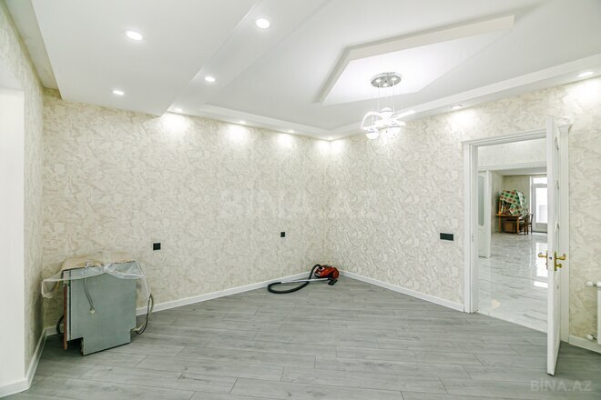 Продаётся 3-комн. новостройка 120 м², м. Низами, photo 16 from 32