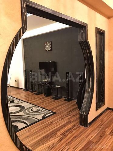 Сдаётся 3-комн. новостройка 130 м², м. Низами, photo 6 from 19