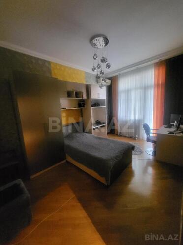 Сдаётся 4-комн. новостройка 175 м², м. Элмляр Академиясы, photo 14 from 16