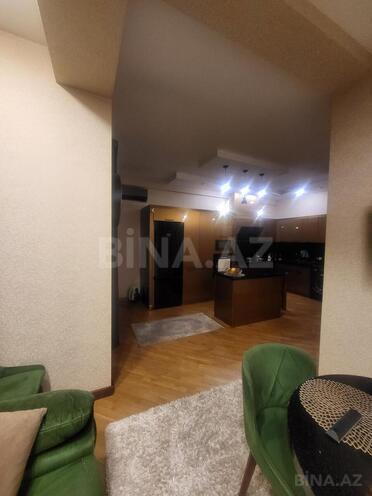 Сдаётся 4-комн. новостройка 175 м², м. Элмляр Академиясы, photo 8 from 16