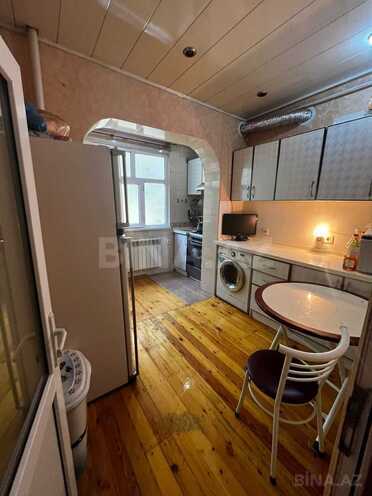 Продаётся 3-комн. вторичка 65 м², м. Нариман Нариманов, photo 6 from 14