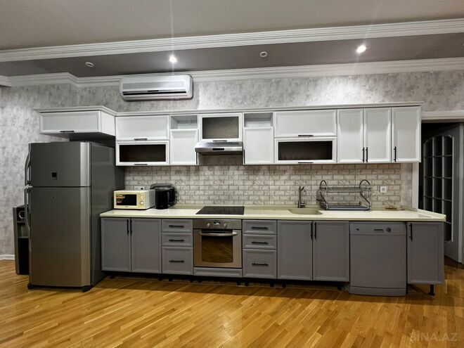 Сдаётся 3-комн. новостройка 130 м², м. Сахил, photo 8 from 27