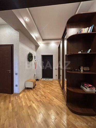 Сдаётся 3-комн. новостройка 130 м², м. Элмляр Академиясы, photo 5 from 31