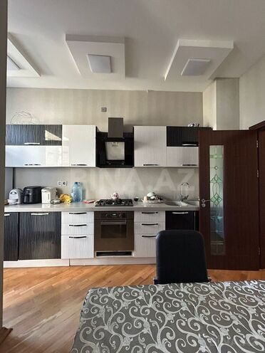 Сдаётся 3-комн. новостройка 130 м², м. Элмляр Академиясы, photo 13 from 31