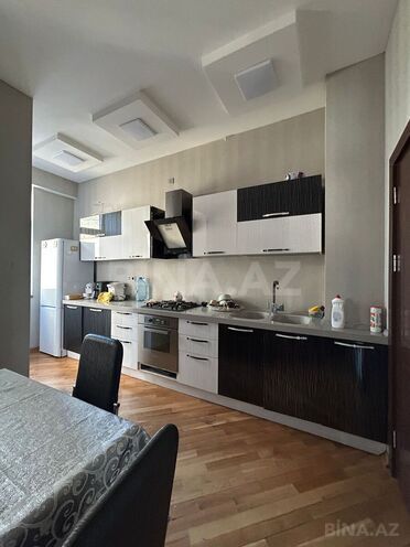 Сдаётся 3-комн. новостройка 130 м², м. Элмляр Академиясы, photo 8 from 31