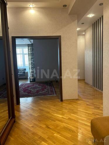 Сдаётся 3-комн. новостройка 130 м², м. Элмляр Академиясы, photo 29 from 31