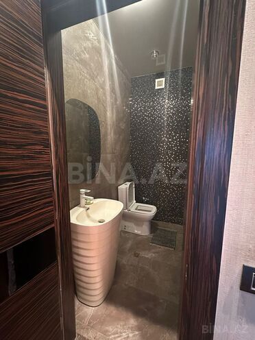 Продаётся 4-комн. новостройка 185 м², м. Низами, photo 9 from 12