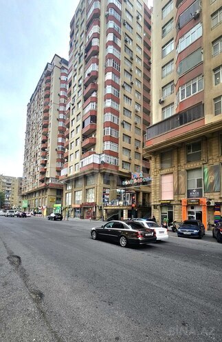 Продаётся 3-комн. новостройка 138 м², м. Нефтчиляр, photo 17 from 21