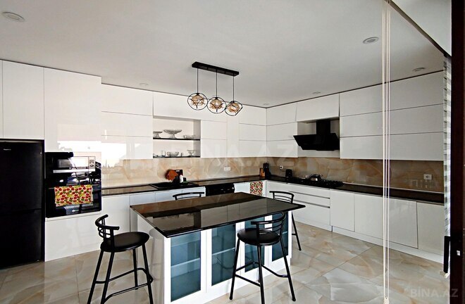 Сдаётся 5-комн. дом/дача 240 м², photo 4 from 31