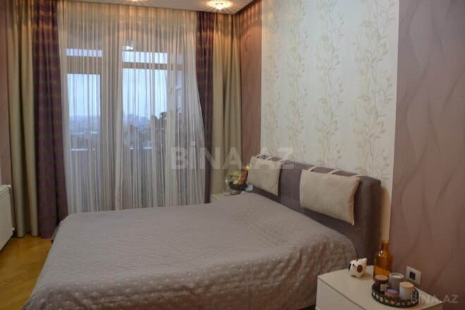 Продаётся 3-комн. новостройка 135 м², м. Элмляр Академиясы, photo 6 from 13