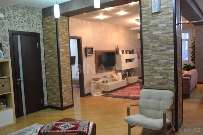 Продаётся 3-комн. новостройка 135 м², м. Элмляр Академиясы, photo 3 from 13