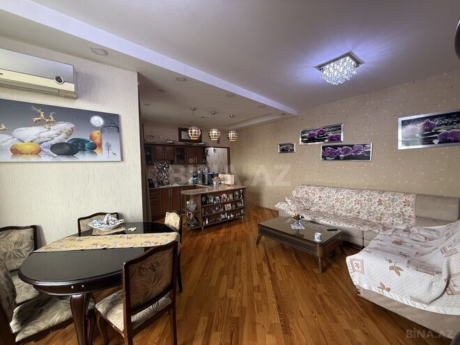 Satılır 2 otaqlı yeni tikili 70 m², İnşaatçılar m., photo 7 from 19