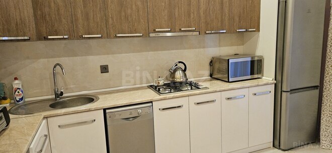 Сдаётся 2-комн. новостройка 100 м², м. 8 ноября, photo 9 from 15