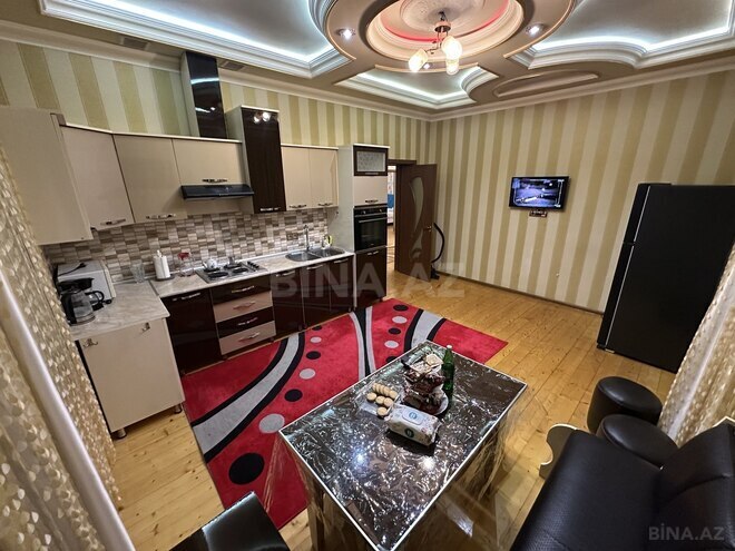 Сдаётся 4-комн. дом/дача 200 м², photo 4 from 24