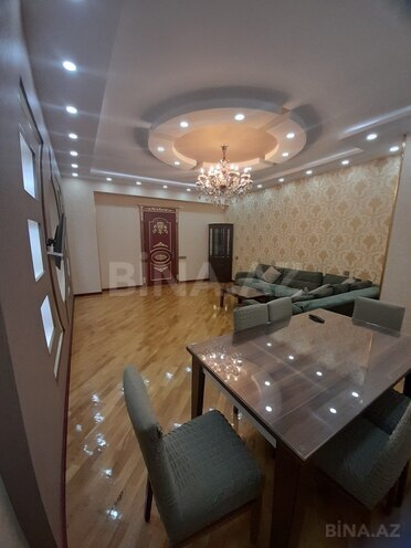 Сдаётся 2-комн. новостройка 100 м², м. Нефтчиляр, photo 4 from 19