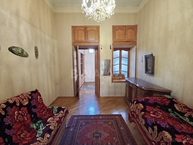 İcarəyə verilir 2 otaqlı köhnə tikili 60 m², Sahil m., photo 6 from 16