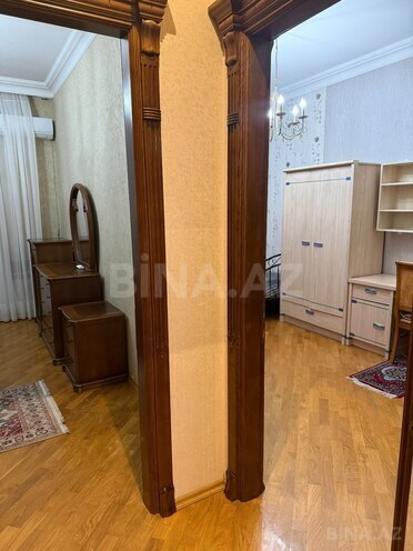 İcarəyə verilir 3 otaqlı köhnə tikili 90 m², Elmlər Akademiyası m., photo 12 from 16