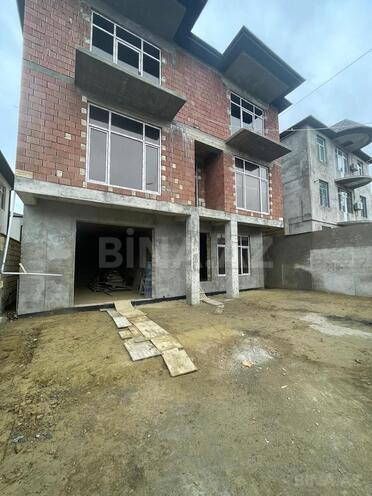 Продаётся 6-комн. дом/дача 450 м², пос. Бадамдар, photo 1 from 24