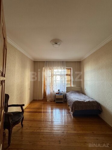 Продаётся 5-комн. вторичка 130 м², м. Ази Асланов, photo 5 from 19