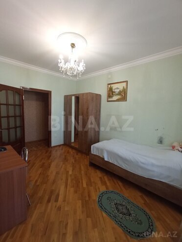 Продаётся 4-комн. вторичка 130 м², м. Ази Асланов, photo 8 from 15