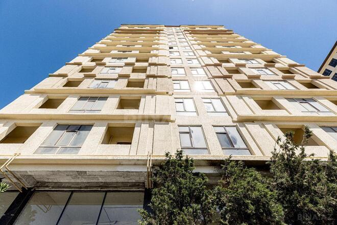 Продаётся 2-комн. новостройка 80 м², Хатаинский р., photo 4 from 8