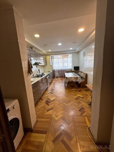 Продаётся 5-комн. вторичка 135 м², м. Азадлыг проспекти, photo 4 from 23