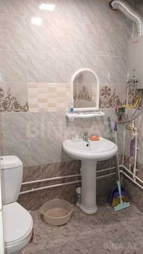 Продаётся 1-комн. вторичка 45 м², м. Иншаатчылар, photo 6 from 10