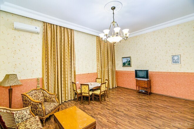 İcarəyə verilir 3 otaqlı köhnə tikili 125 m², Sahil m., photo 25 from 29