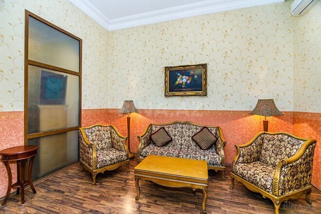 İcarəyə verilir 3 otaqlı köhnə tikili 125 m², Sahil m., photo 19 from 29