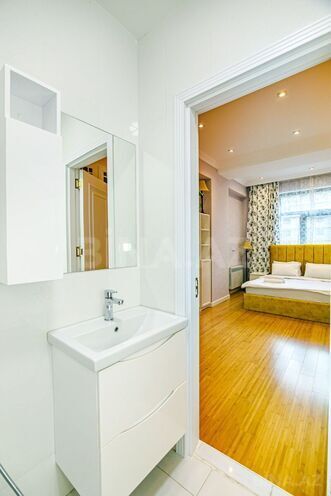 İcarəyə verilir 3 otaqlı yeni tikili 140 m², Nizami m., photo 27 from 32