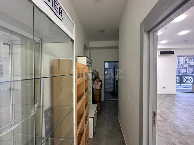 Сдаётся  объект 70 м², м. Элмляр Академиясы, photo 7 from 9