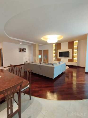 İcarəyə verilir 3 otaqlı yeni tikili 140 m², 28 May m., photo 3 from 13