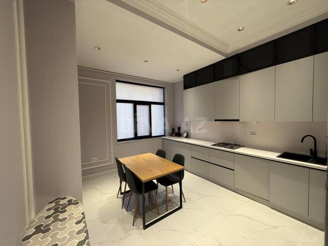 İcarəyə verilir 3 otaqlı yeni tikili 140 m², 28 May m., photo 18 from 31