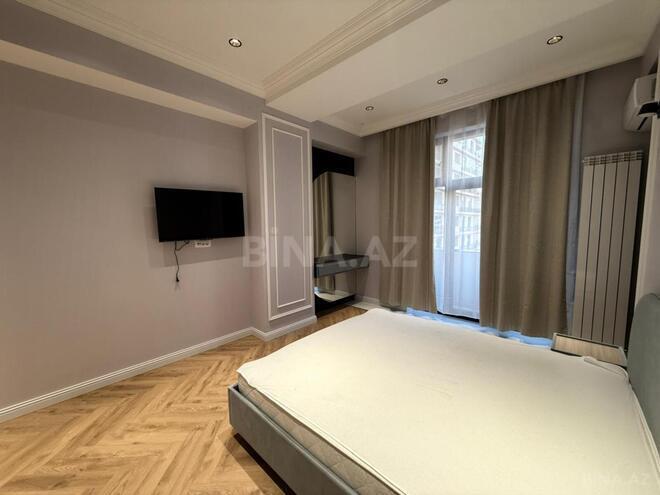 İcarəyə verilir 3 otaqlı yeni tikili 140 m², 28 May m., photo 21 from 31