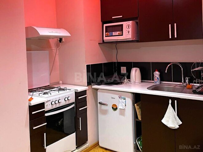 Satılır 4 otaqlı köhnə tikili 210 m², Bayıl q., photo 27 from 32