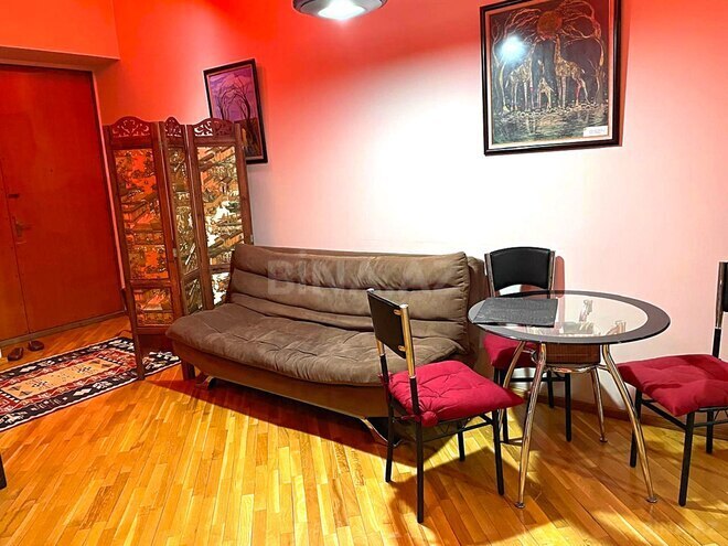 Satılır 4 otaqlı köhnə tikili 210 m², Bayıl q., photo 26 from 32