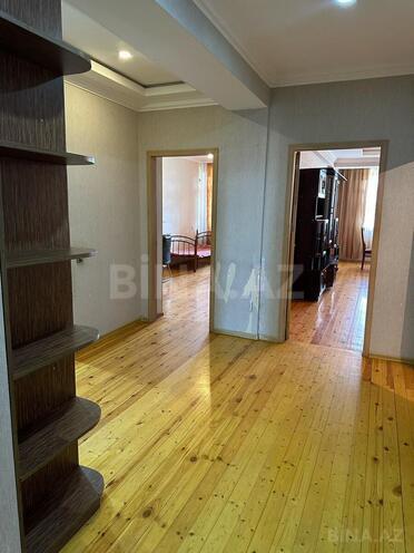 İcarəyə verilir 3 otaqlı köhnə tikili 75 m², Qara Qarayev m., photo 9 from 23