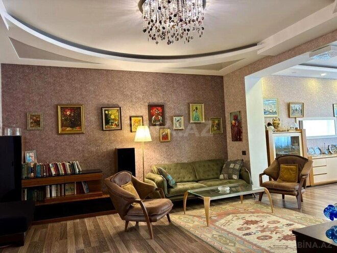 Satılır 3 otaqlı köhnə tikili 118 m², Nəsimi r., photo 5 from 17