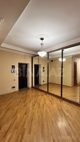 Продаётся 4-комн. новостройка 146 м², м. Низами, photo 4 from 31