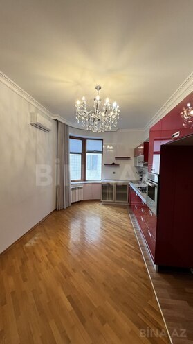 Продаётся 4-комн. новостройка 146 м², м. Низами, photo 20 from 31